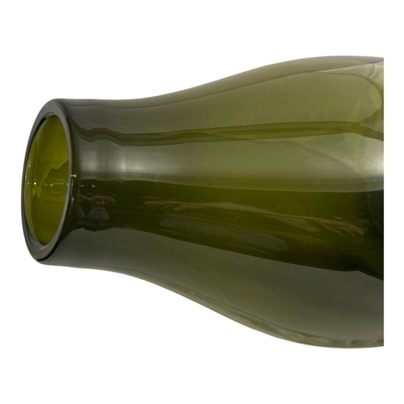 Jade Green Juvel Vase, Green Glass Vase, large Pear Shape vase - Picture 8 of 11